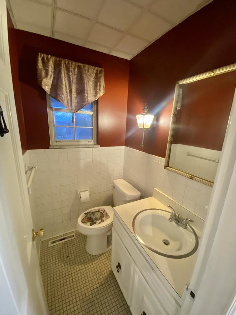 Image for SOLD $170,500 - Beautiful 3 Bedroom in South Hills