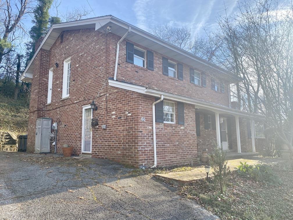 Image for SOLD $170,500 - Beautiful 3 Bedroom in South Hills