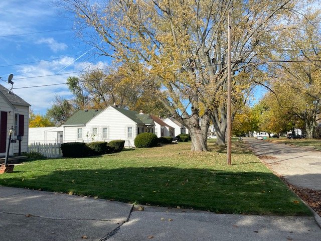 Image for MINIMUM BID AUCTION $70,000! 2956 LUTAWAY DR