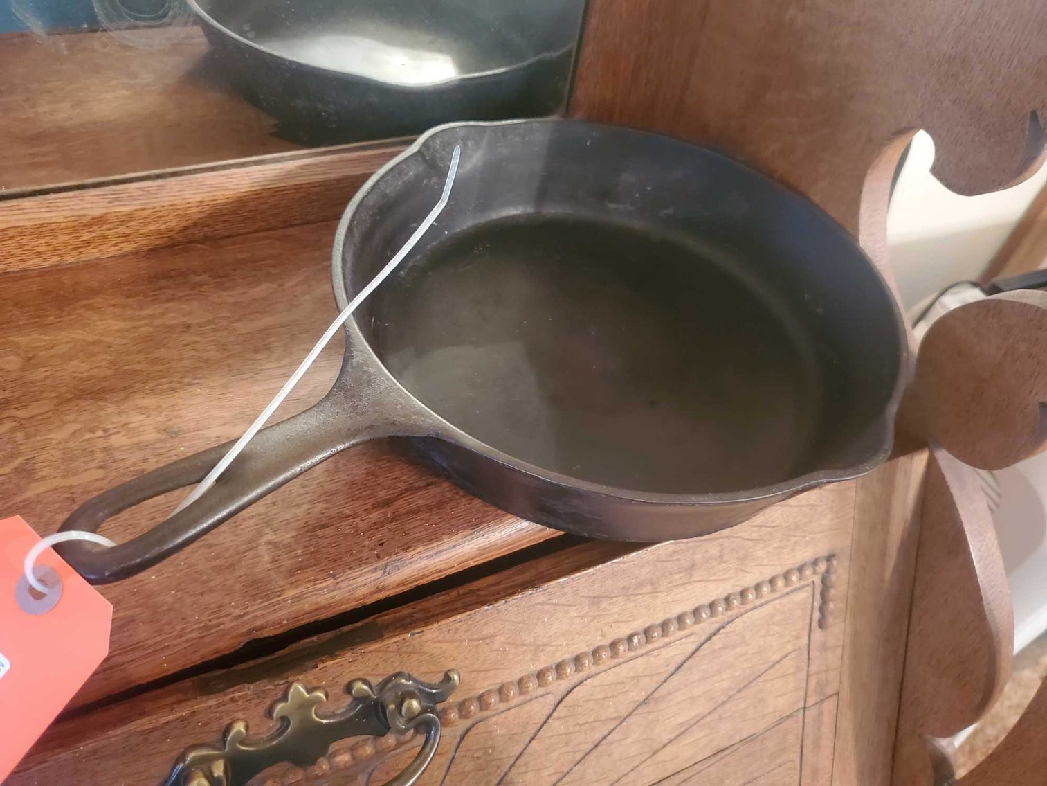 Image for Furniture, Collectibles, Household-Cedar St