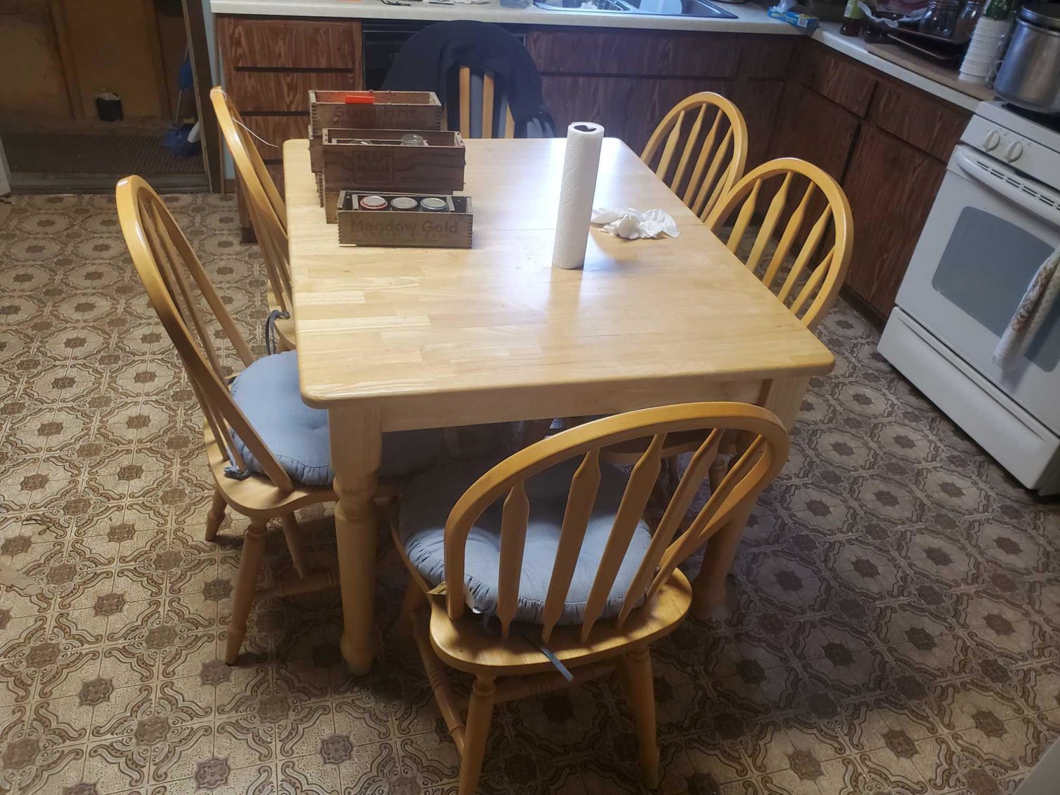 Image for Furniture, Collectibles, Household-Cedar St