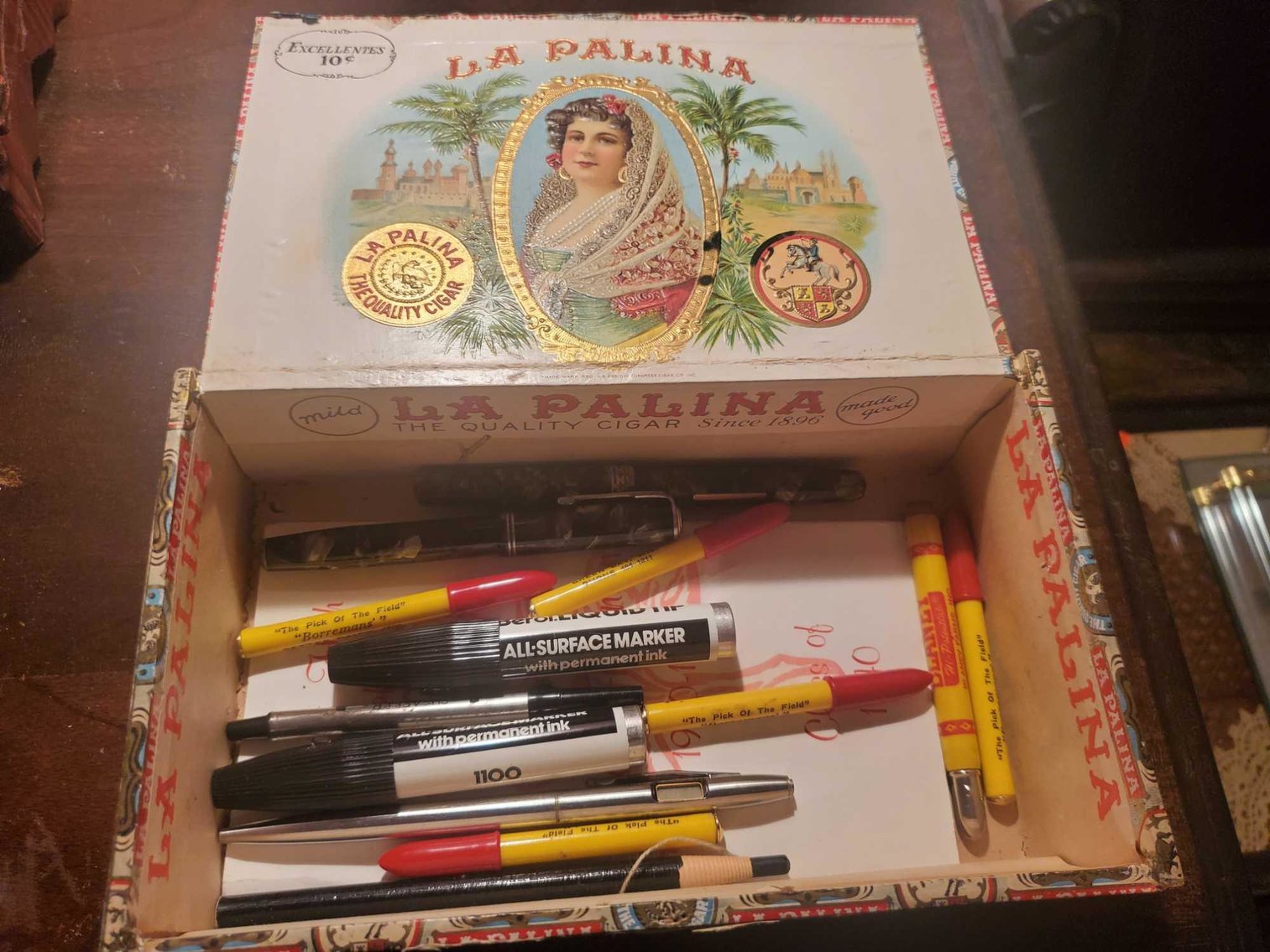 Image for Furniture, Collectibles, Household-Cedar St