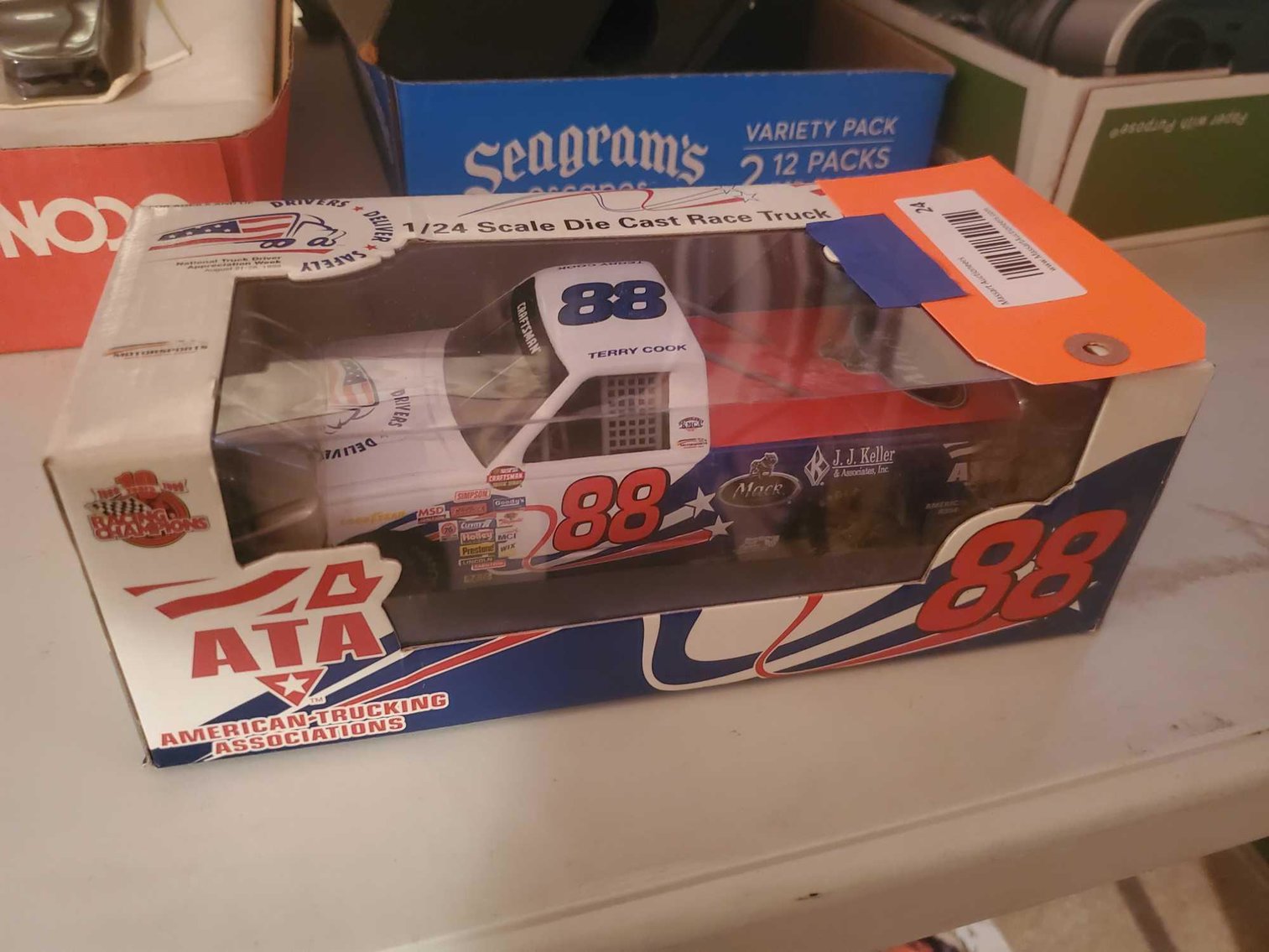 Image for Furniture, Collectibles, Household-Cedar St