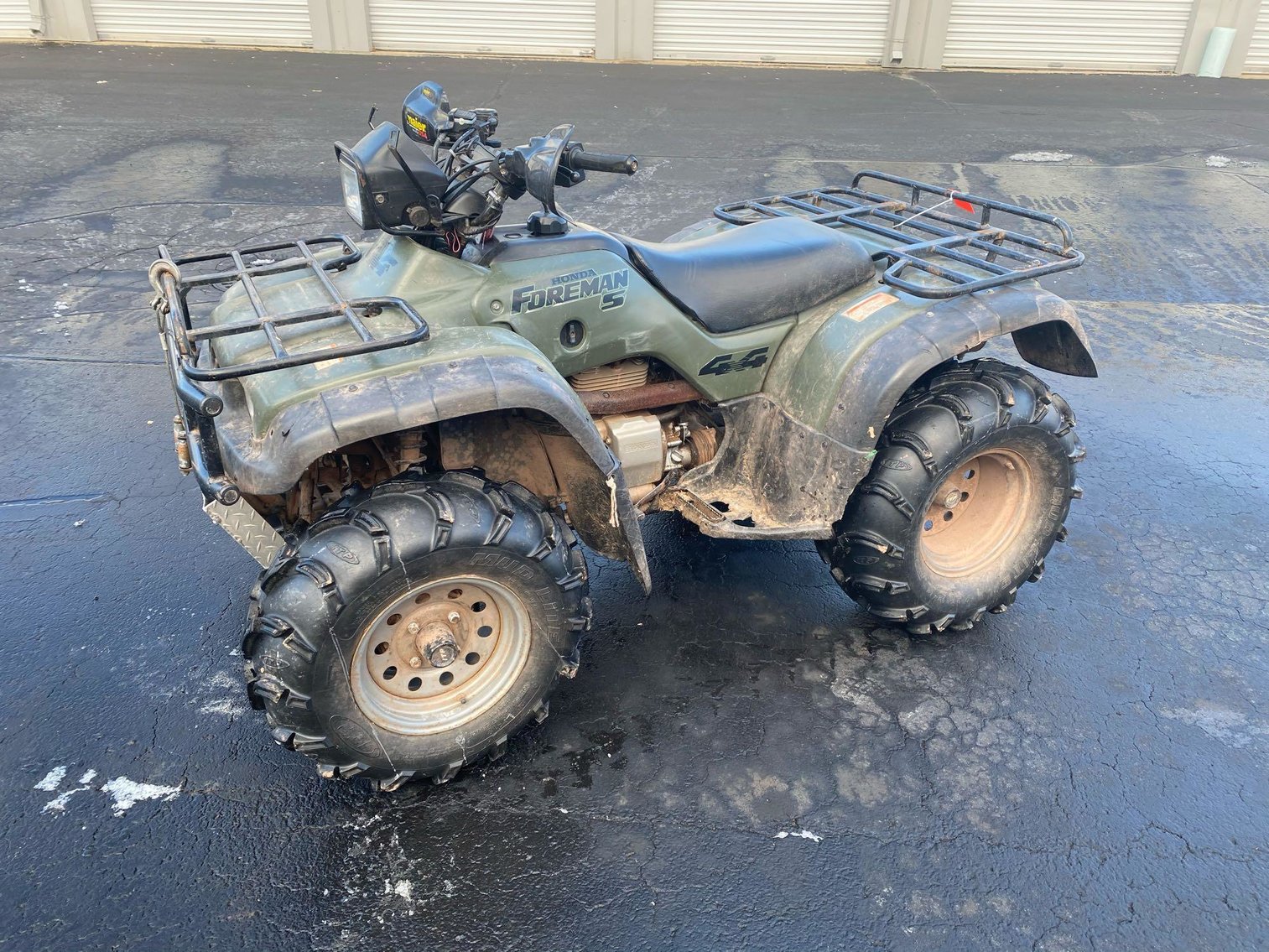 Image for Furniture, Collectibles, Christmas decorations, Household-Main building front