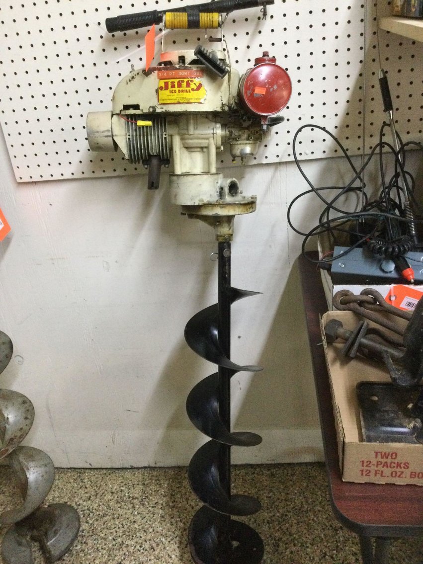 Image for Furniture, Collectibles, Christmas decorations, Household-Main building front