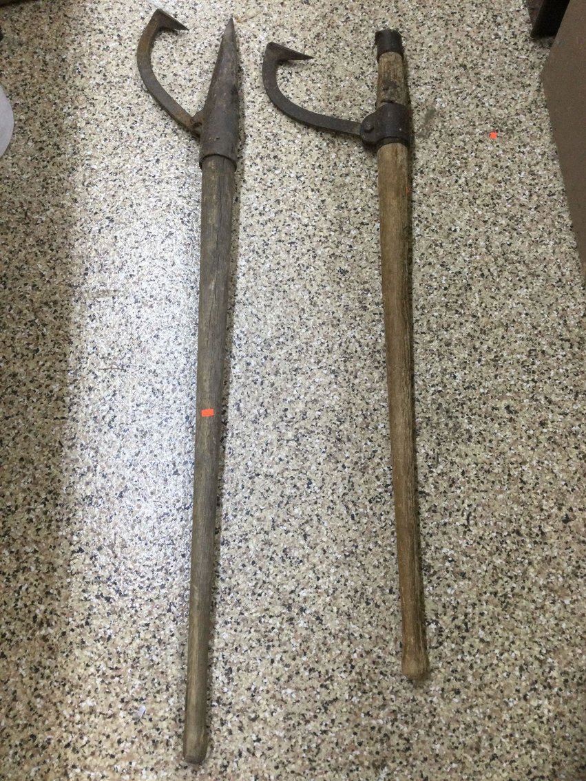 Image for Furniture, Collectibles, Christmas decorations, Household-Main building front