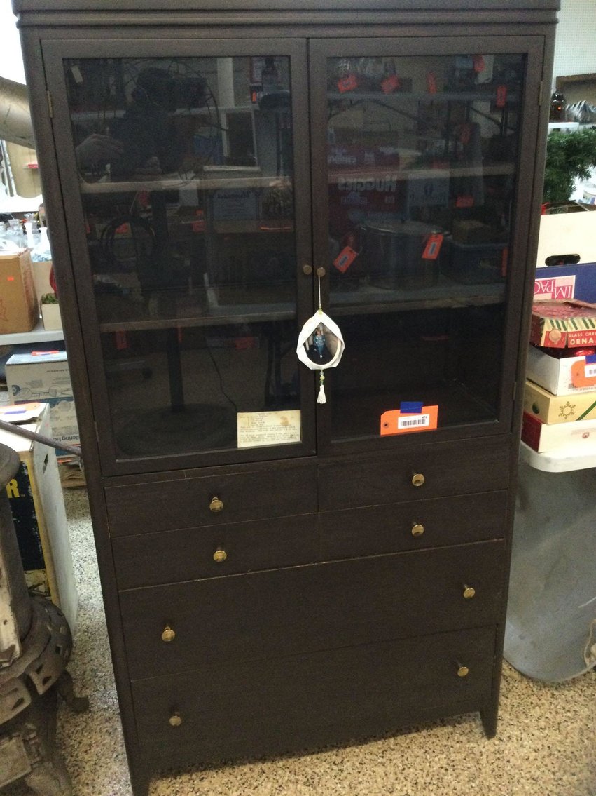 Image for Furniture, Collectibles, Christmas decorations, Household-Main building front