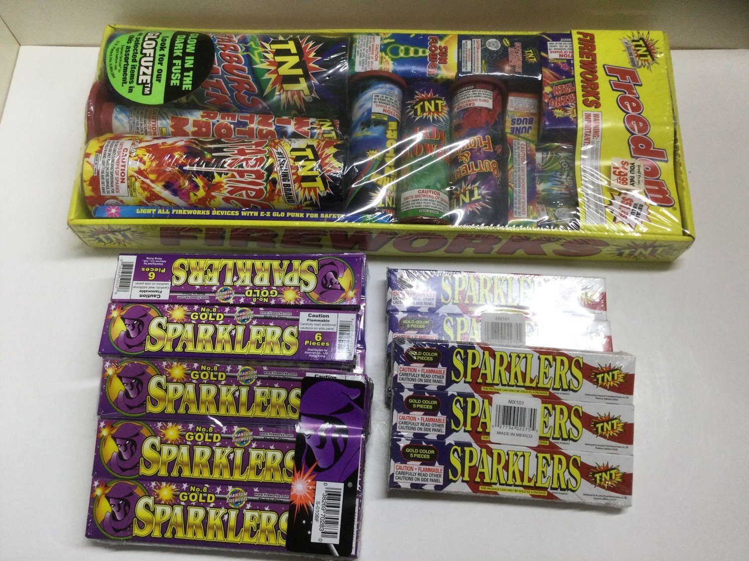 Image for Furniture, Collectibles, Christmas decorations, Household-Main building front