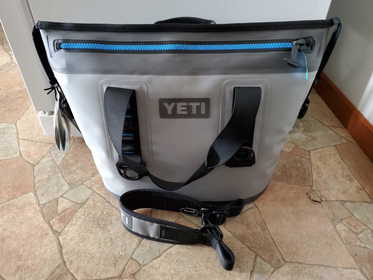 Image for Bid Fast and Last Apple Valley Estate Auction