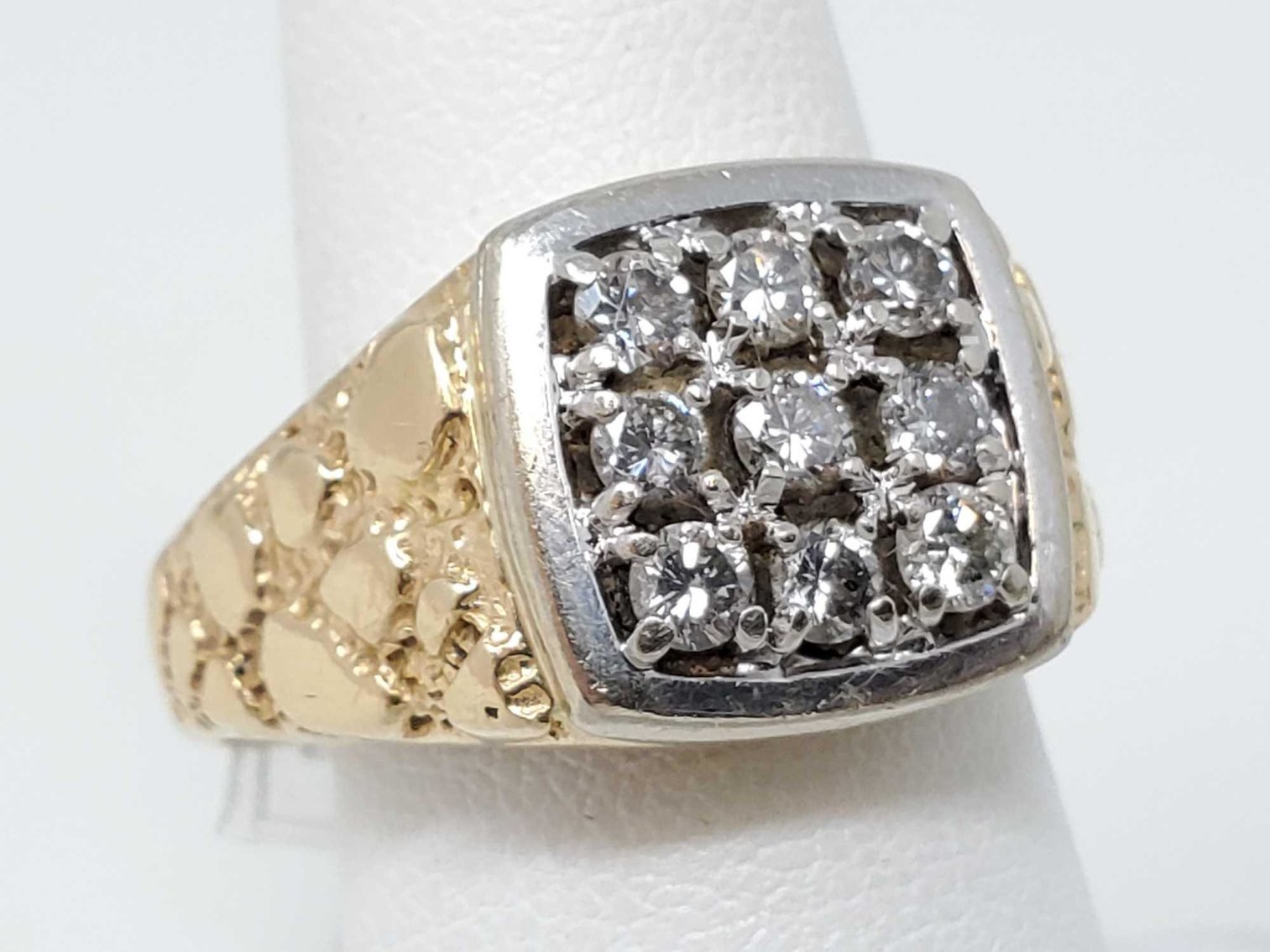 Image for Bid Fast and Last Apple Valley Estate Auction