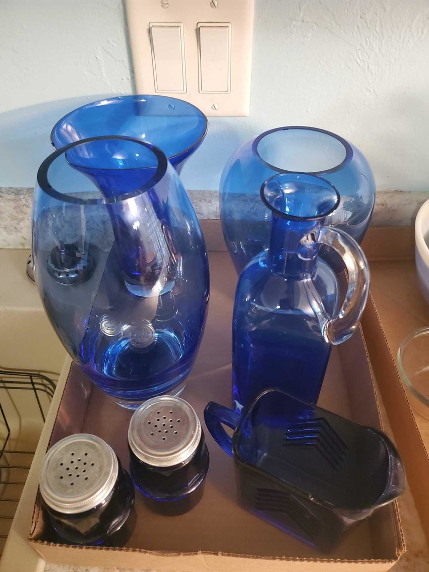 Image for Furniture, Collectibles, Household-Meadow Park Dr