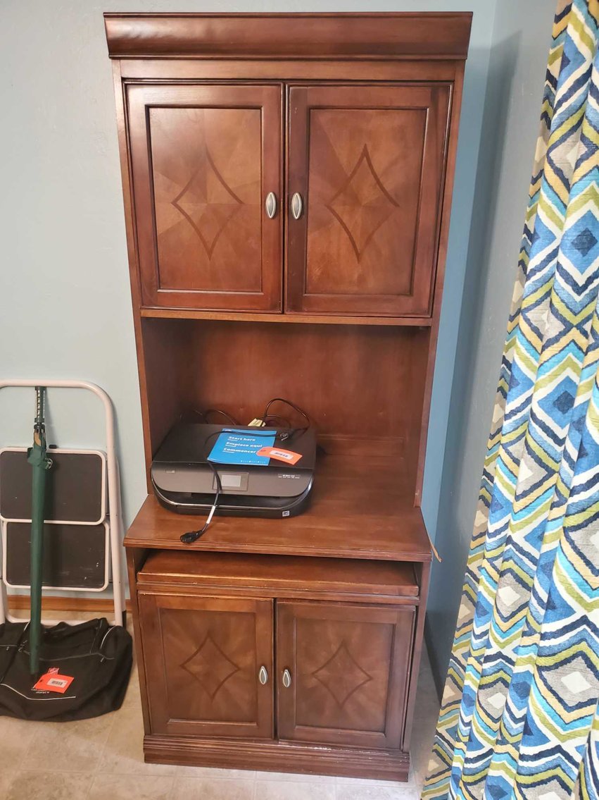 Image for Furniture, Collectibles, Household-Meadow Park Dr