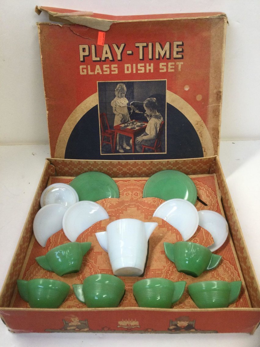 Image for Autographs, Sports related. Furniture, Collectibles-Main building back half