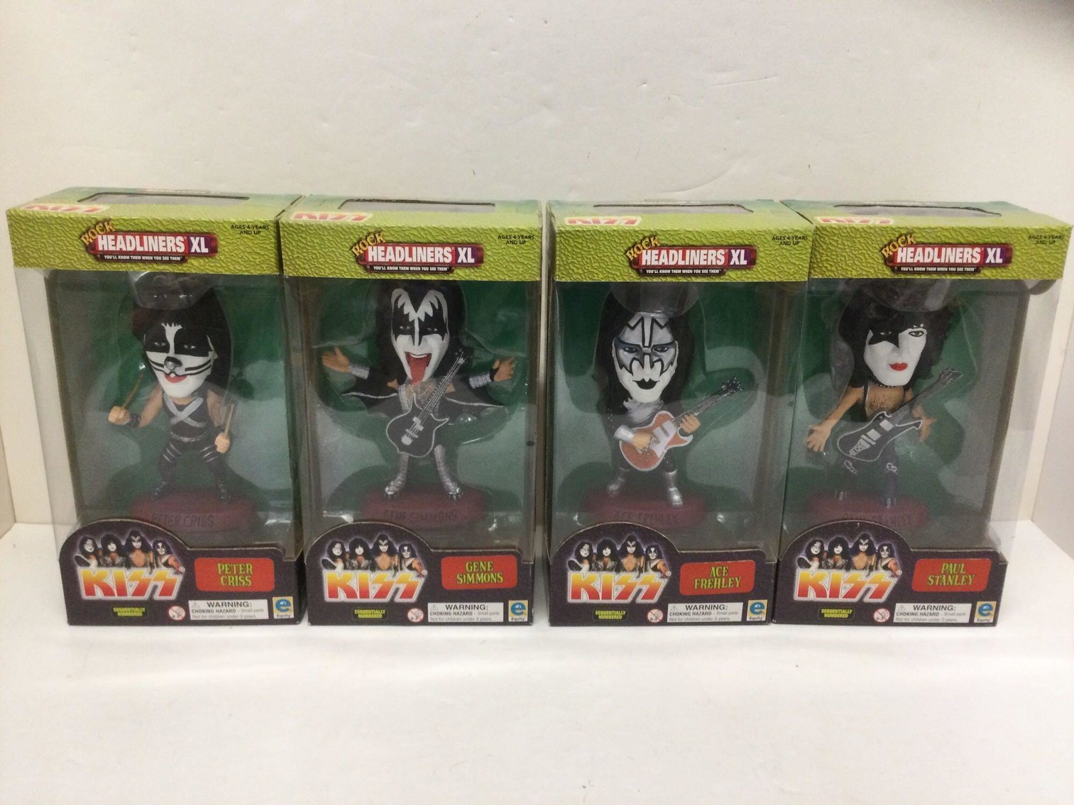 Image for Autographs, Sports related. Furniture, Collectibles-Main building back half