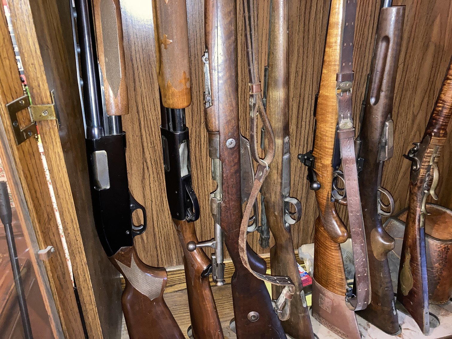 Image for Large Online-Only Estate Auction - Tractor, Antiques, Guns, & Coins