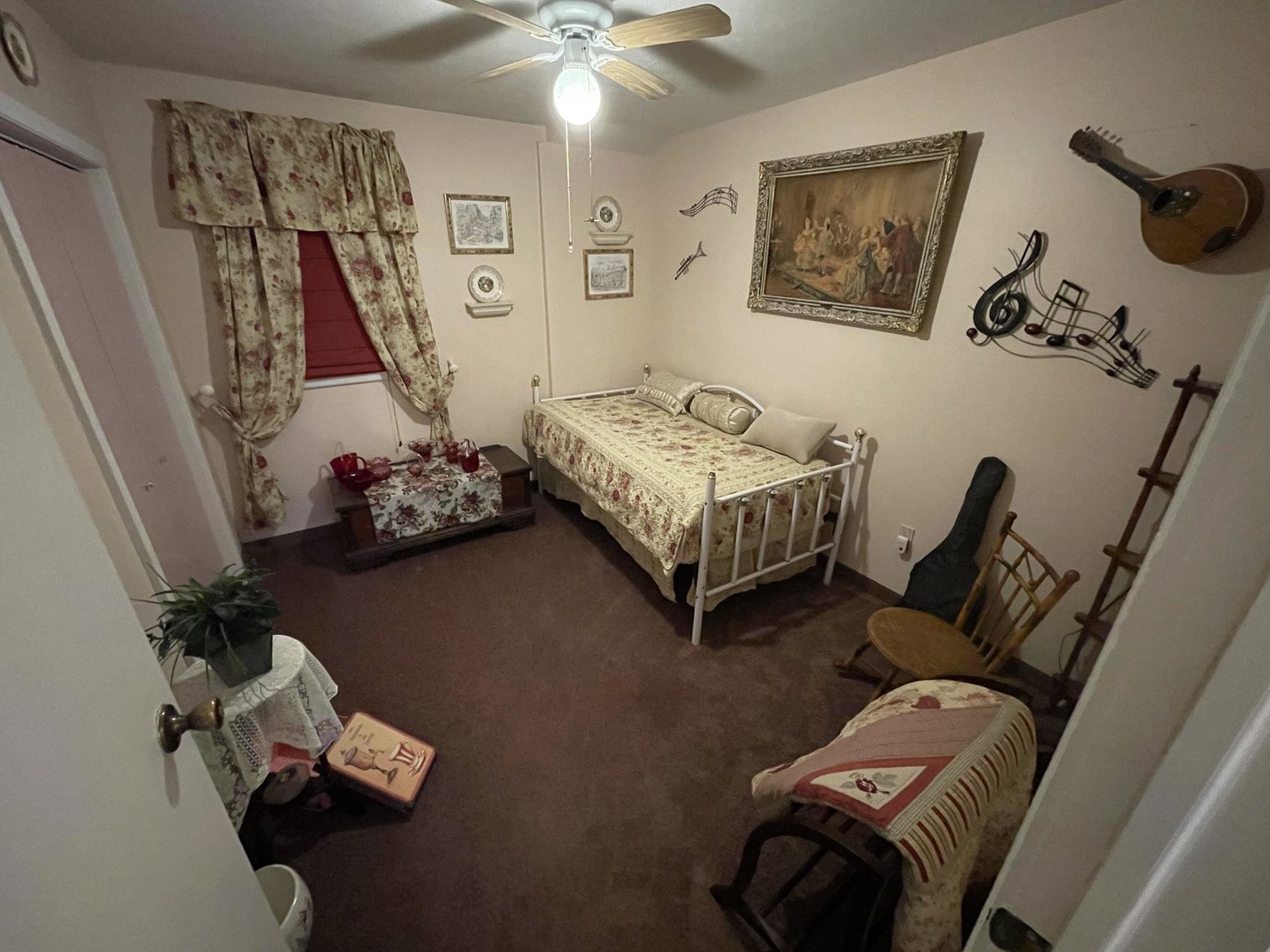 Image for 5-Bedroom Home w/3-Stall Garage