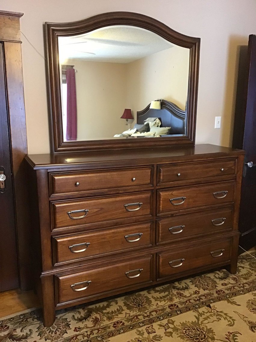 Image for Yancey On-Line Estate Auction