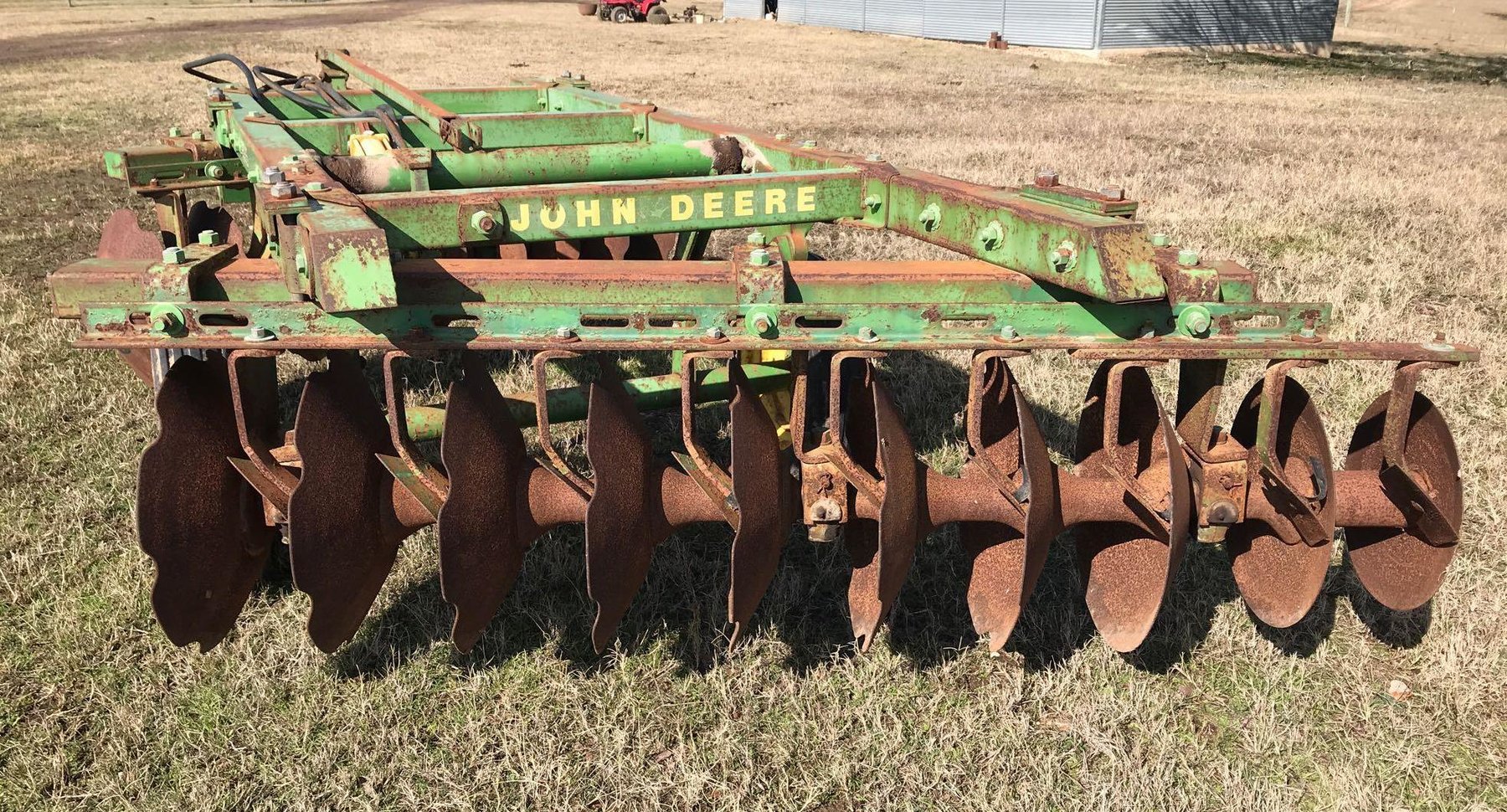 Giddings Online Auction