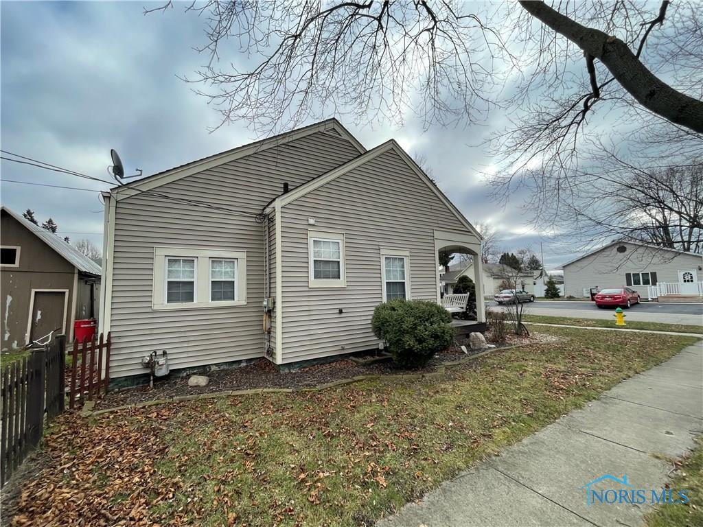 Image for MINIMUM BID AUCTION $50,000! 650 STRONG ST