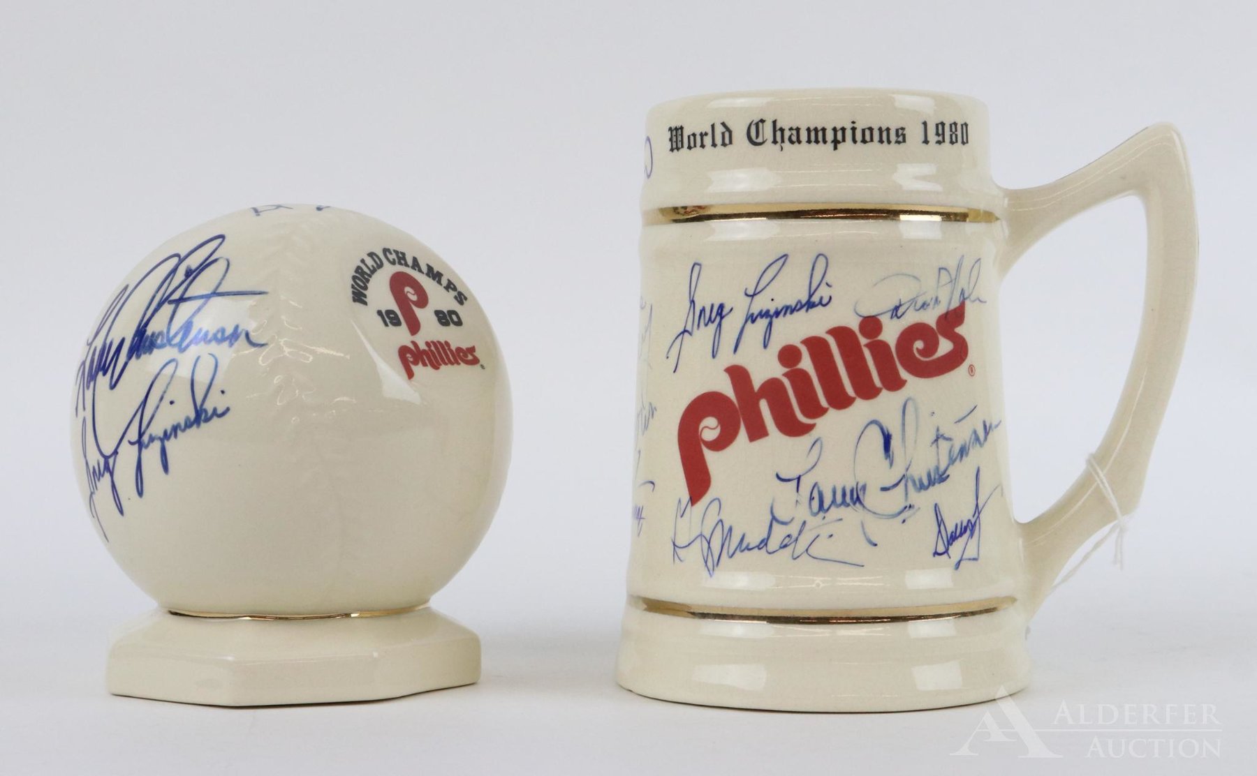 Image for Sports Memorabilia | January 26, 2021 at 8:00 PM