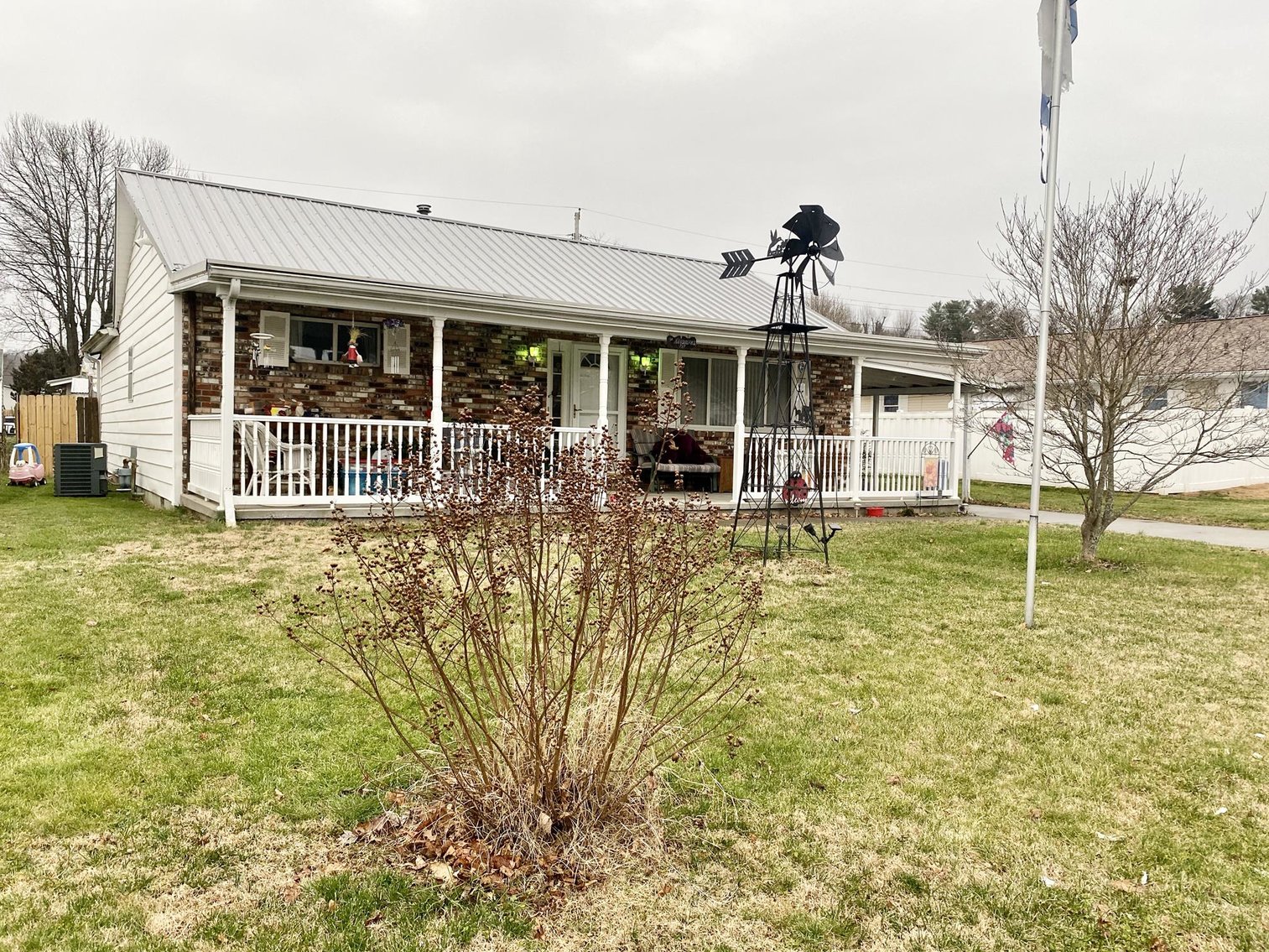 Image for SOLD $74,800 - 3 Bedroom Home in Great Neighborhood