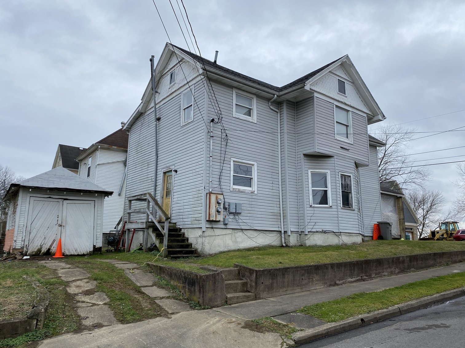 Image for SOLD $15,950 - Duplex Being Sold to the Highest Bidder