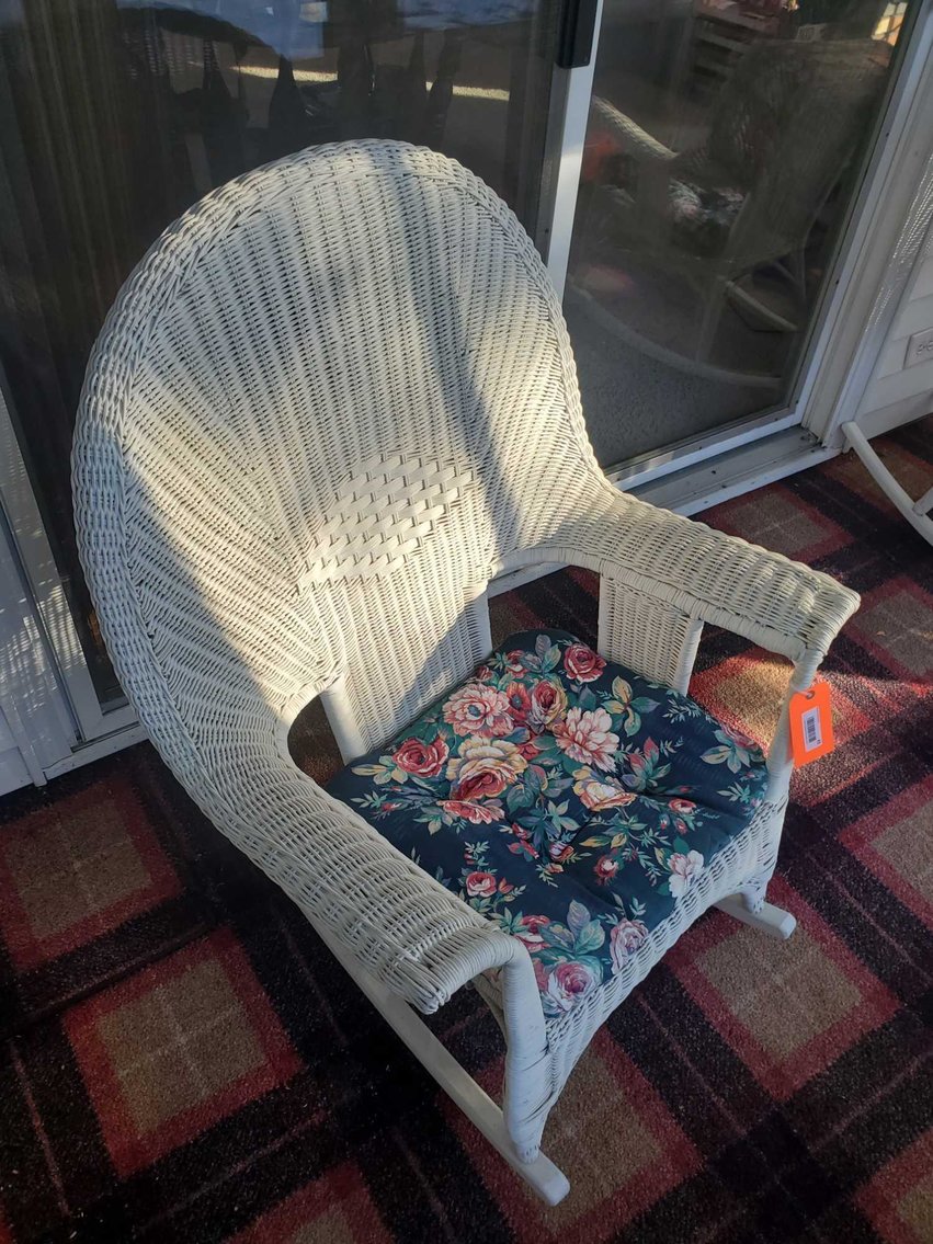 Image for Furniture, Collectibles, Household-Driftwood