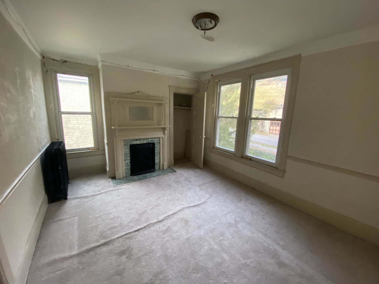 Image for SOLD $55,000 - 4-Unit Apartment Building