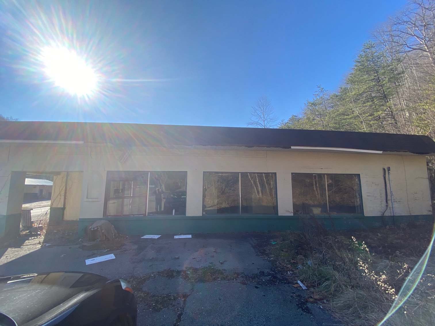 Image for SOLD $100,100 - Former Grocery Store & Warehouse with Office Space