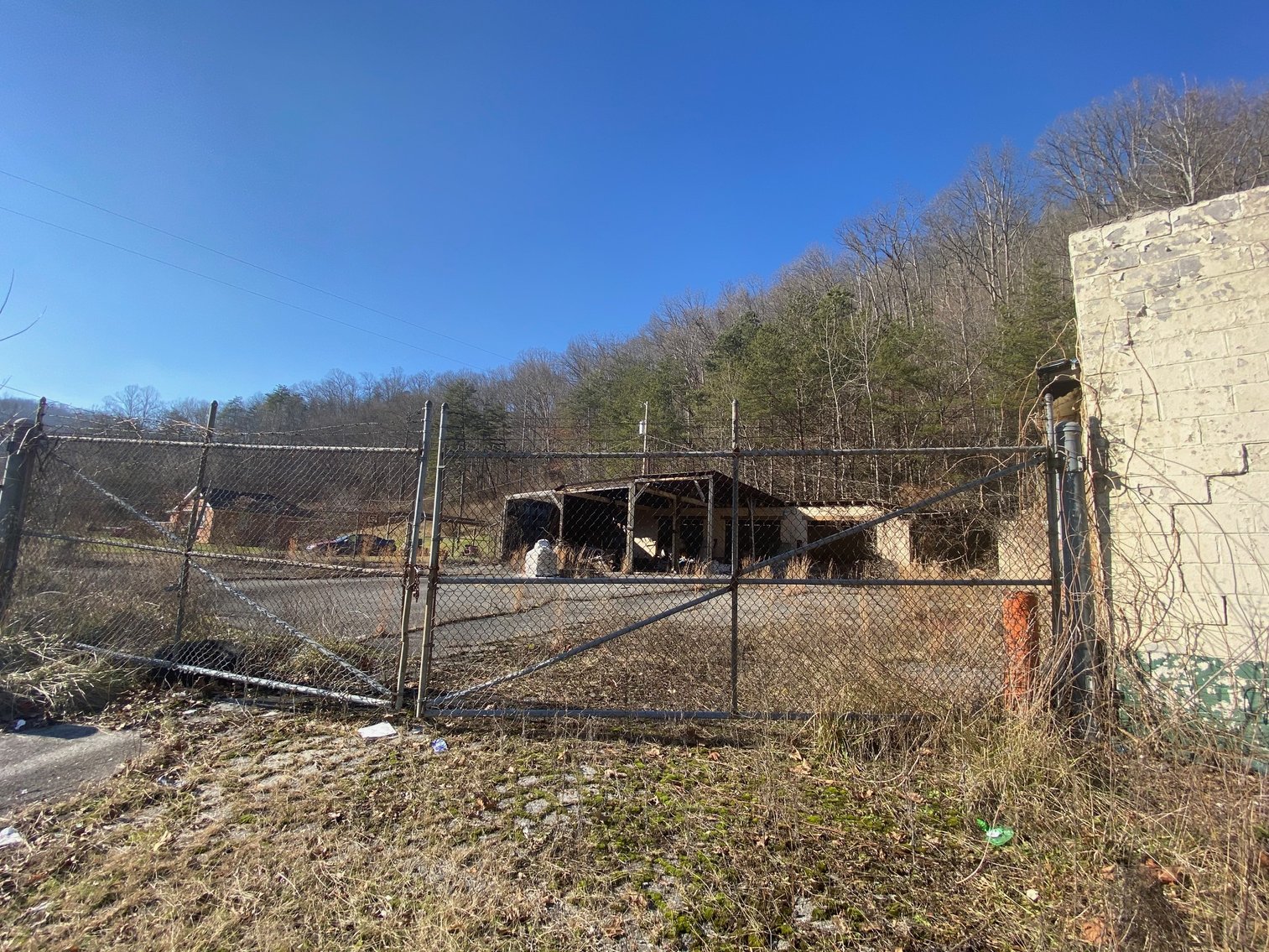 Image for SOLD $100,100 - Former Grocery Store & Warehouse with Office Space