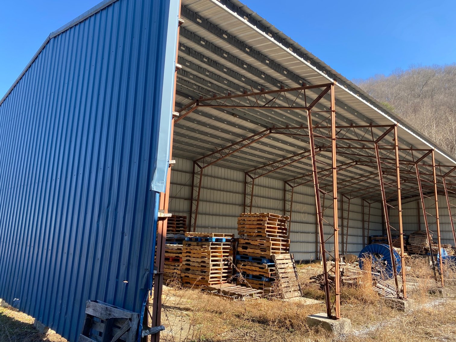 Image for SOLD $100,100 - Former Grocery Store & Warehouse with Office Space