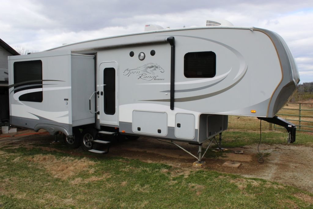 Image for Estate Liquidation of Antiques, Guns, Vehicles, Trailers, RV, Farm Equipment and  Contents of Home