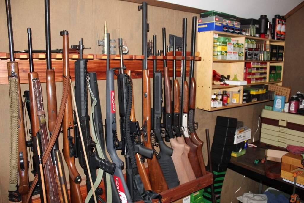 Image for Living Estate of Mr. Johnny V. Dark - Guns