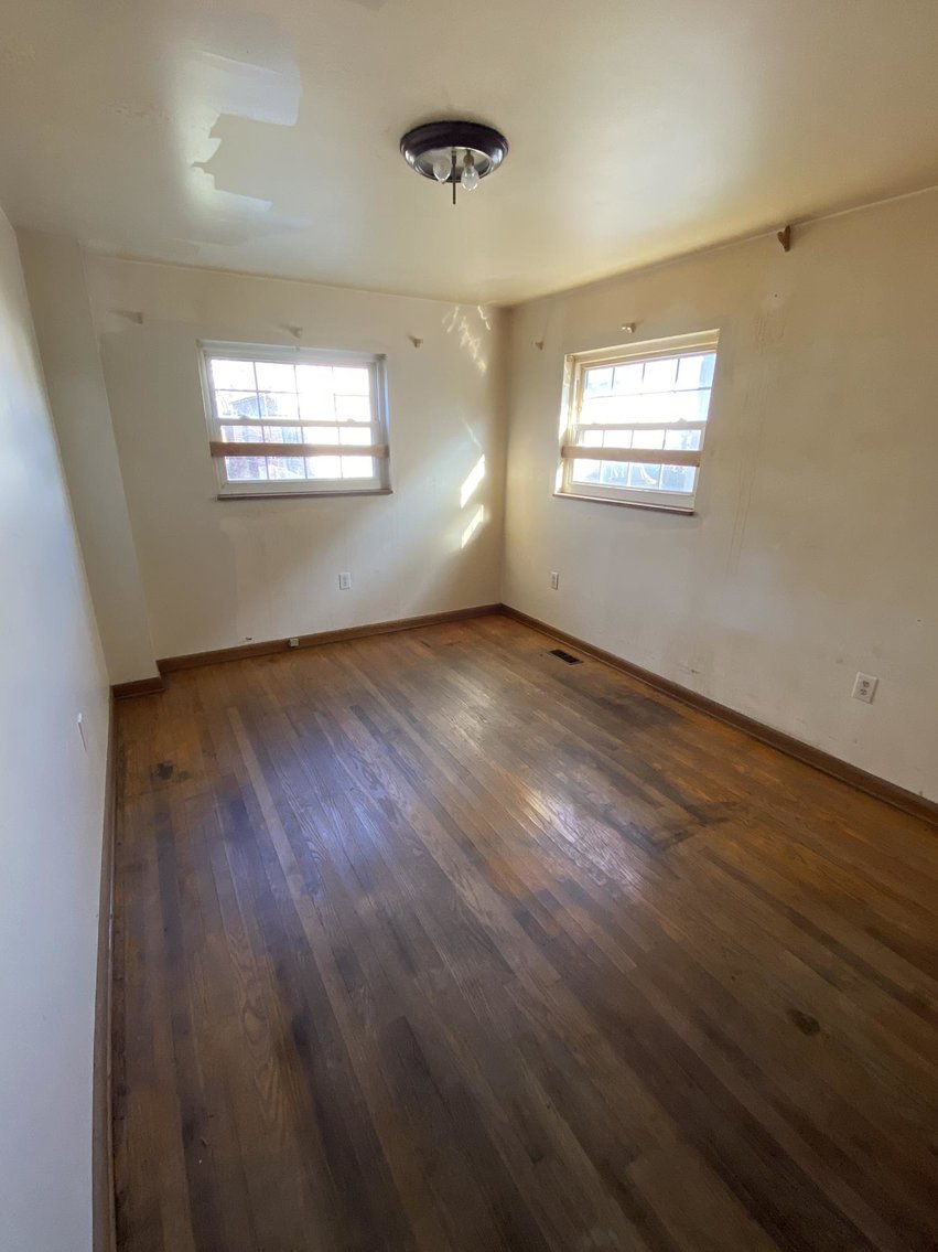 Image for SOLD $25,575 - Spacious 2-Bedroom with Additional Garage