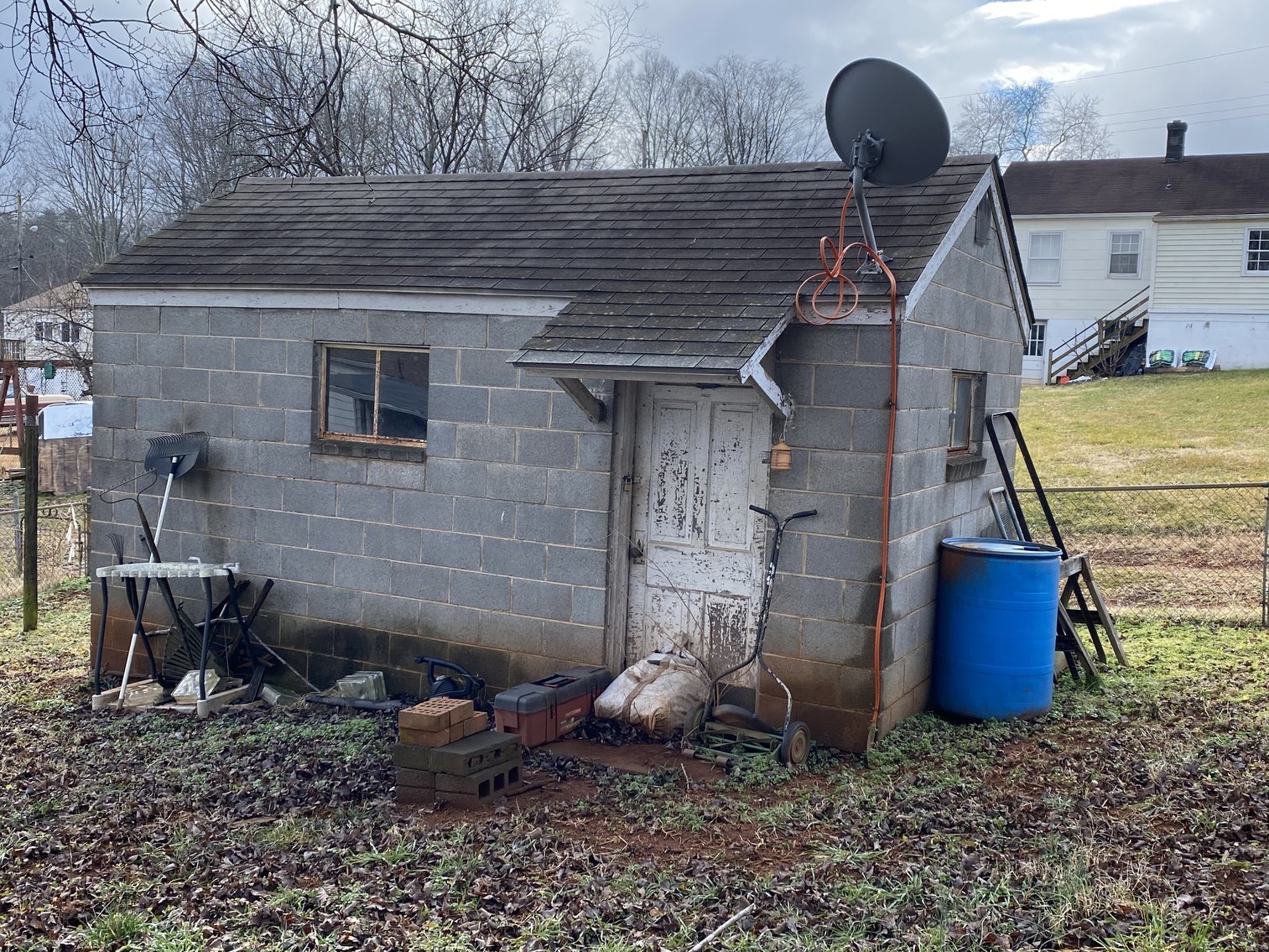 Image for 2 BR/1 BA Investment Property Minutes From UVA, Hospitals & I-64--SELLS to the HIGHEST BIDDER!!