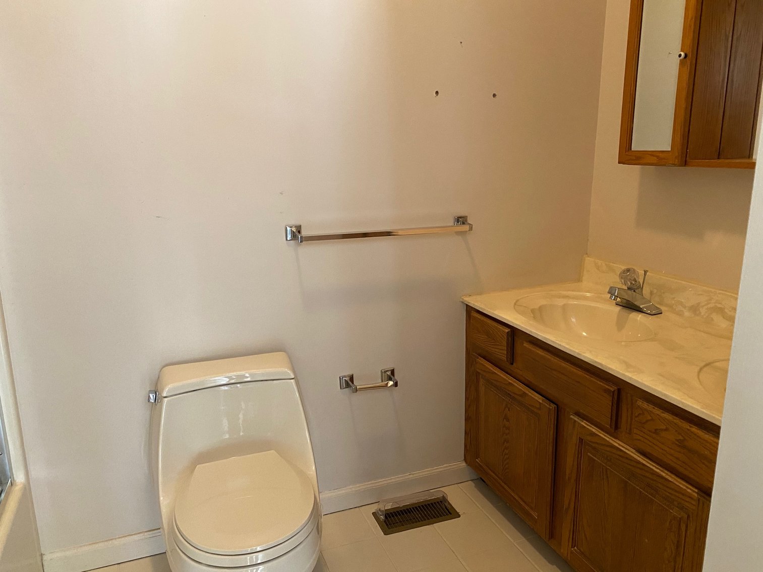 Image for SOLD $99,000 - Large Townhome Overlooking the Kanawha River