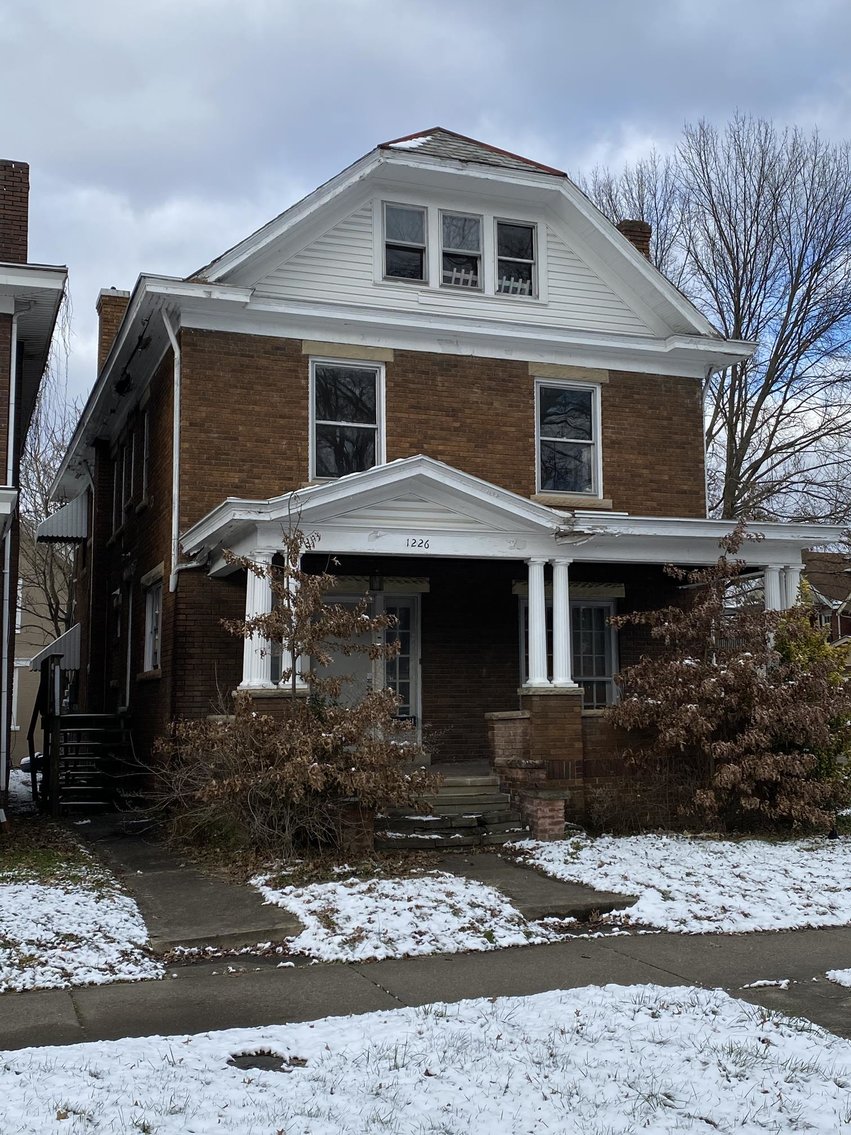 Image for SOLD - 7 Huntington Homes