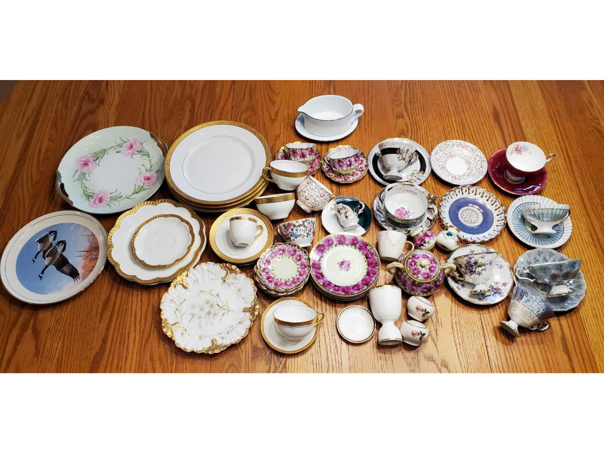 Image for Gail Niebrugge Living Estate Auction