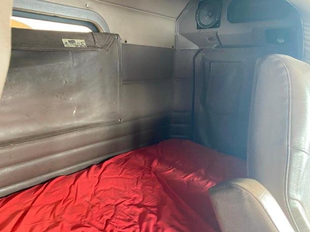 2006 Peterbilt 379 Semi With Cat C15 550 HP