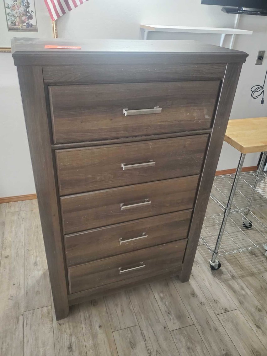 Image for Restaurant related, Furniture & more-DePere 1 of 2 auctions