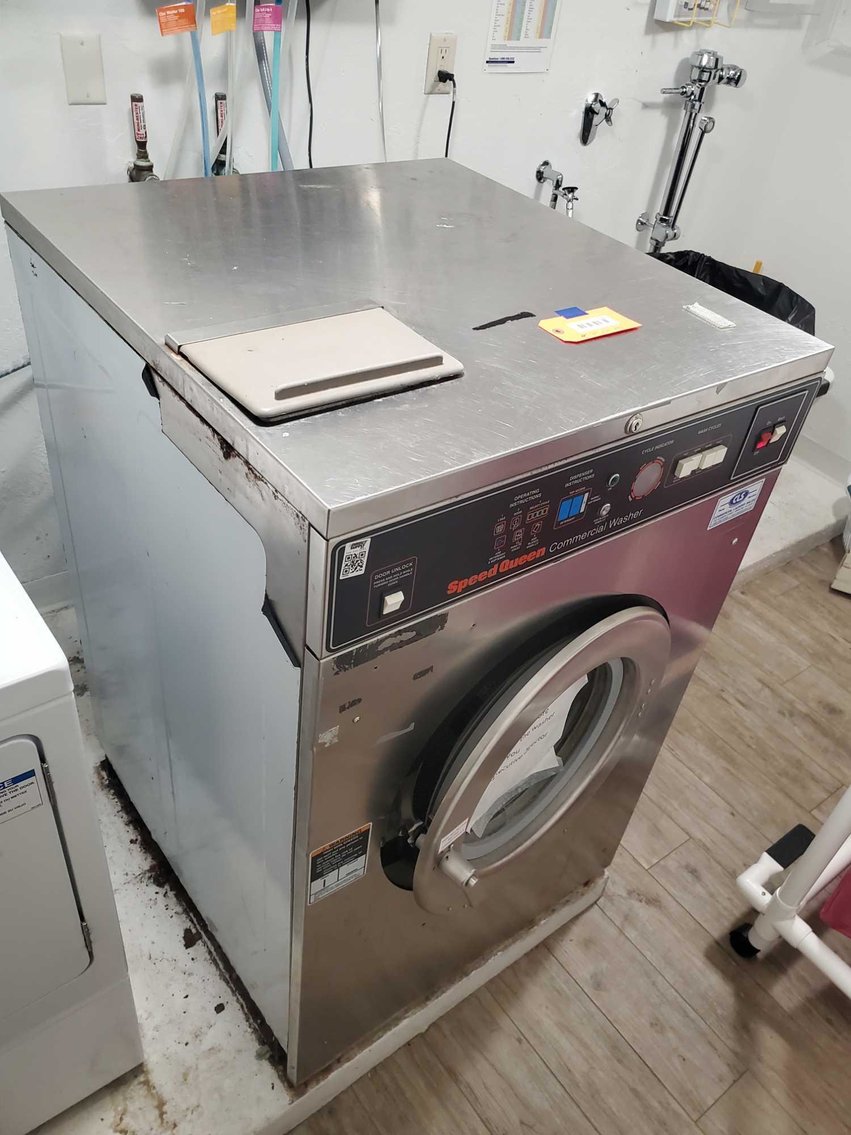 Image for Restaurant related, Furniture & more-DePere 1 of 2 auctions