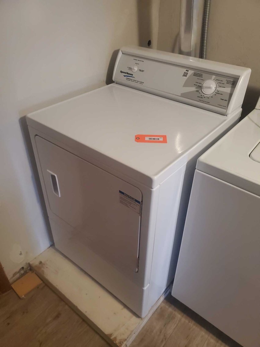 Image for Restaurant related, Furniture & more-DePere 1 of 2 auctions