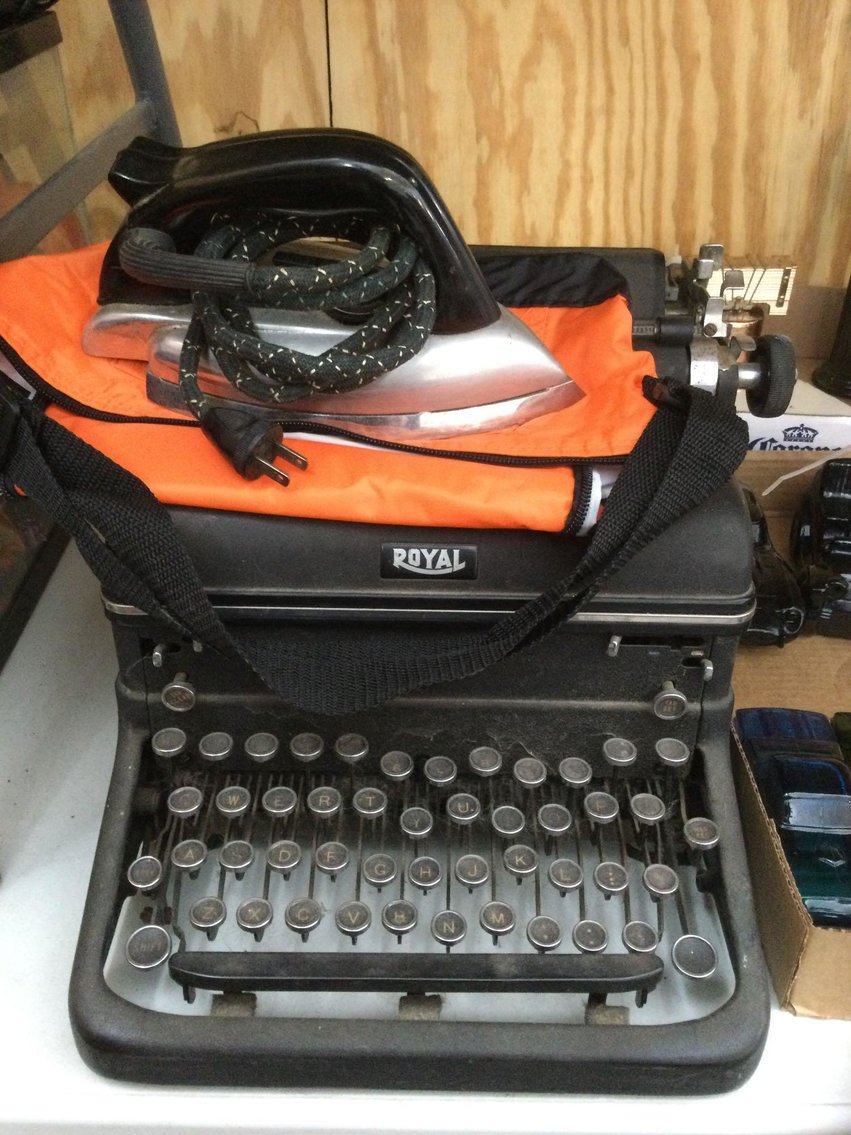 Image for Trailer, Furniture, Collectibles, Household-New building South