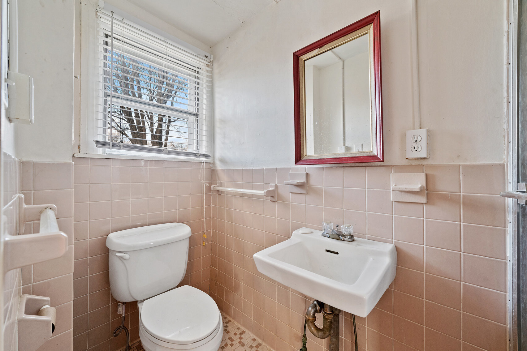 Image for 109 +/- Acres w/3 BR/2 BA Farm House, Outbuildings & Grapevines/Vineyard--Essex County, VA