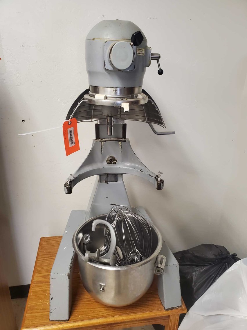 Image for Restaurant Equipment, Medical related, Wheel chairs, Scooters, Furniture & more DePere-2 of 2 auctions