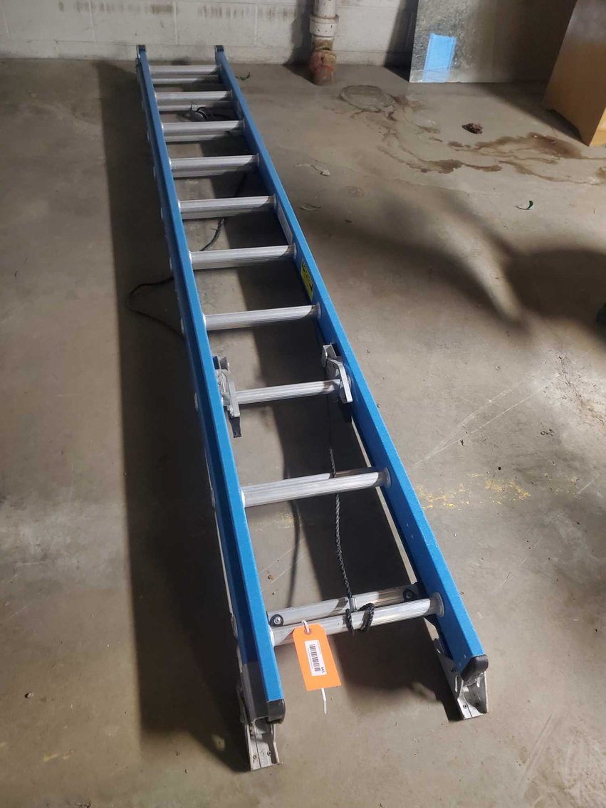 Image for Restaurant Equipment, Medical related, Wheel chairs, Scooters, Furniture & more DePere-2 of 2 auctions