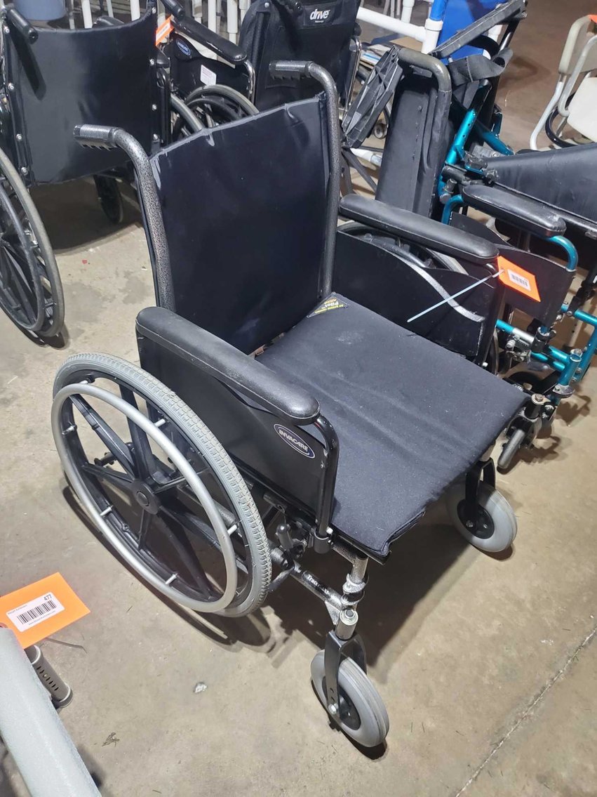 Image for Restaurant Equipment, Medical related, Wheel chairs, Scooters, Furniture & more DePere-2 of 2 auctions