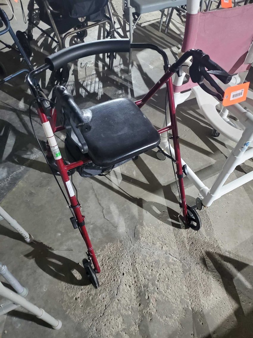 Image for Restaurant Equipment, Medical related, Wheel chairs, Scooters, Furniture & more DePere-2 of 2 auctions