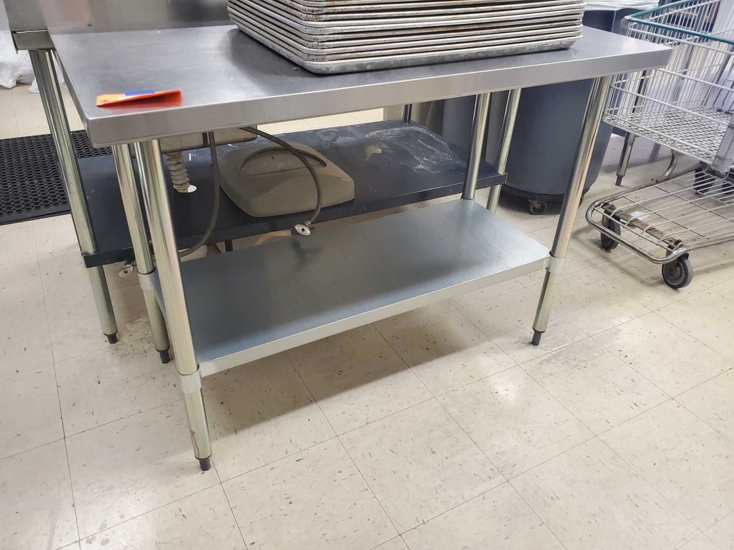 Image for Restaurant Equipment, Medical related, Wheel chairs, Scooters, Furniture & more DePere-2 of 2 auctions