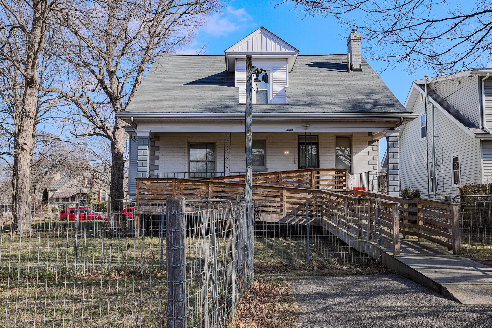 Absolute Real Estate Auction